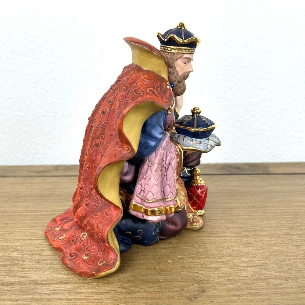 Kirkland Signature #75177 Nativity‎ Wise Man Figurine Porcelain Replacement